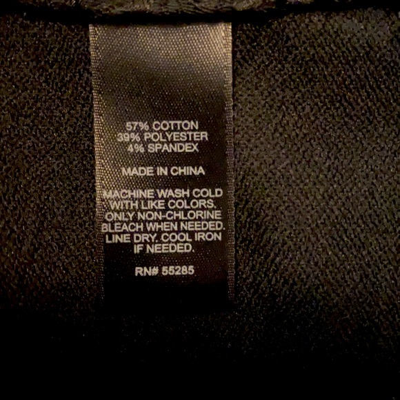 Express high-waisted black textured skater skirt - Picture 8 of 8